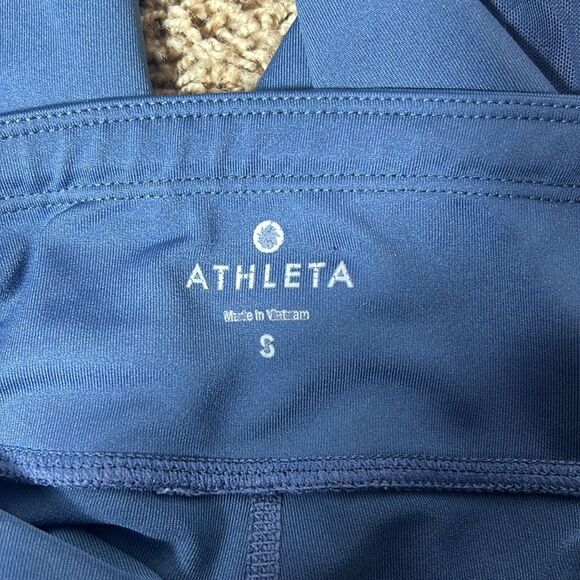 Athleta Mesh Sonar Capri Blue‎ Athletic Crop Leggings Size Small - Picture 5 of 10